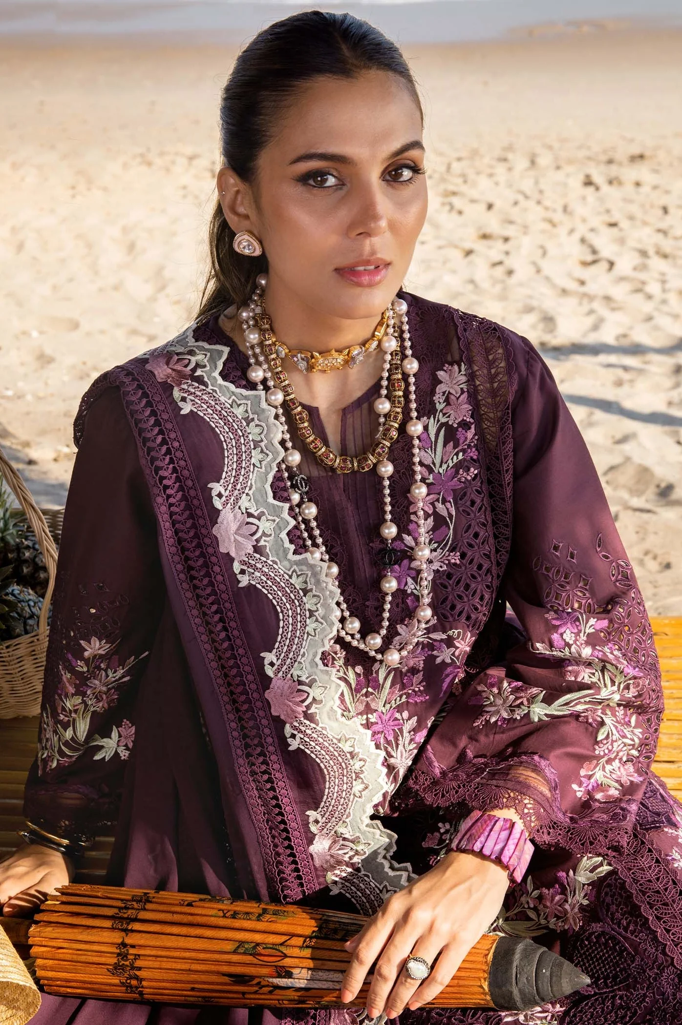 Saira Shakira Luxury Lawn Embroidered 3 Piece Unstitched - DAHLIA-B - Image 9